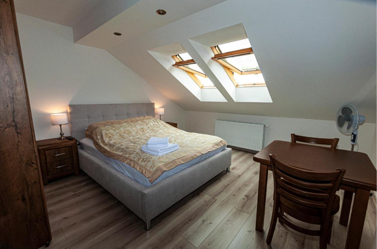 Apartamenty Sowiogorskie ピエシツェ エクステリア 写真