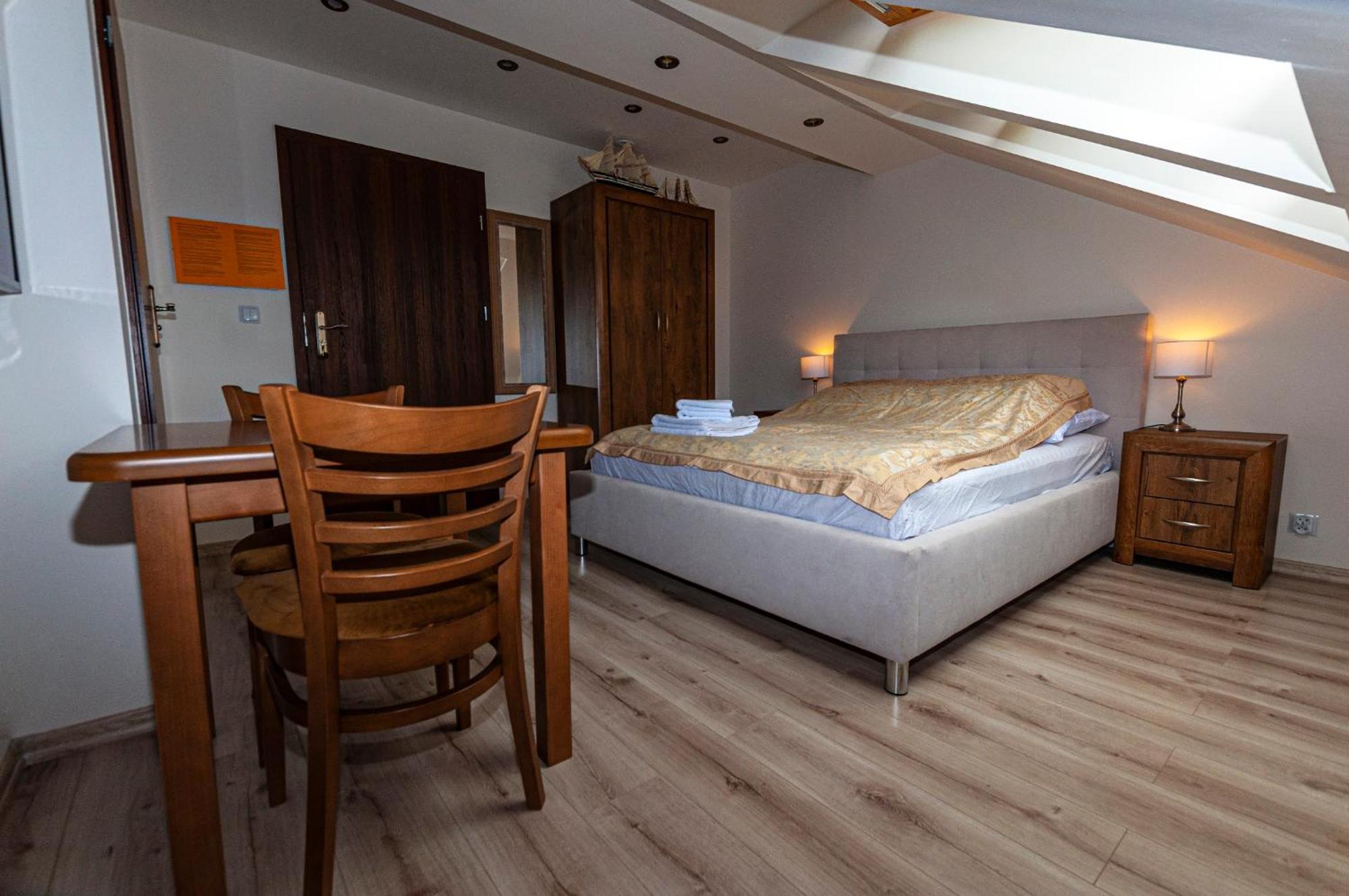 Apartamenty Sowiogorskie ピエシツェ エクステリア 写真