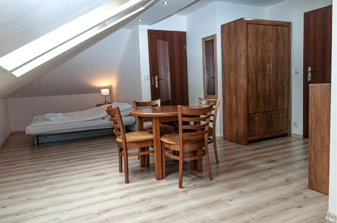 Apartamenty Sowiogorskie ピエシツェ エクステリア 写真