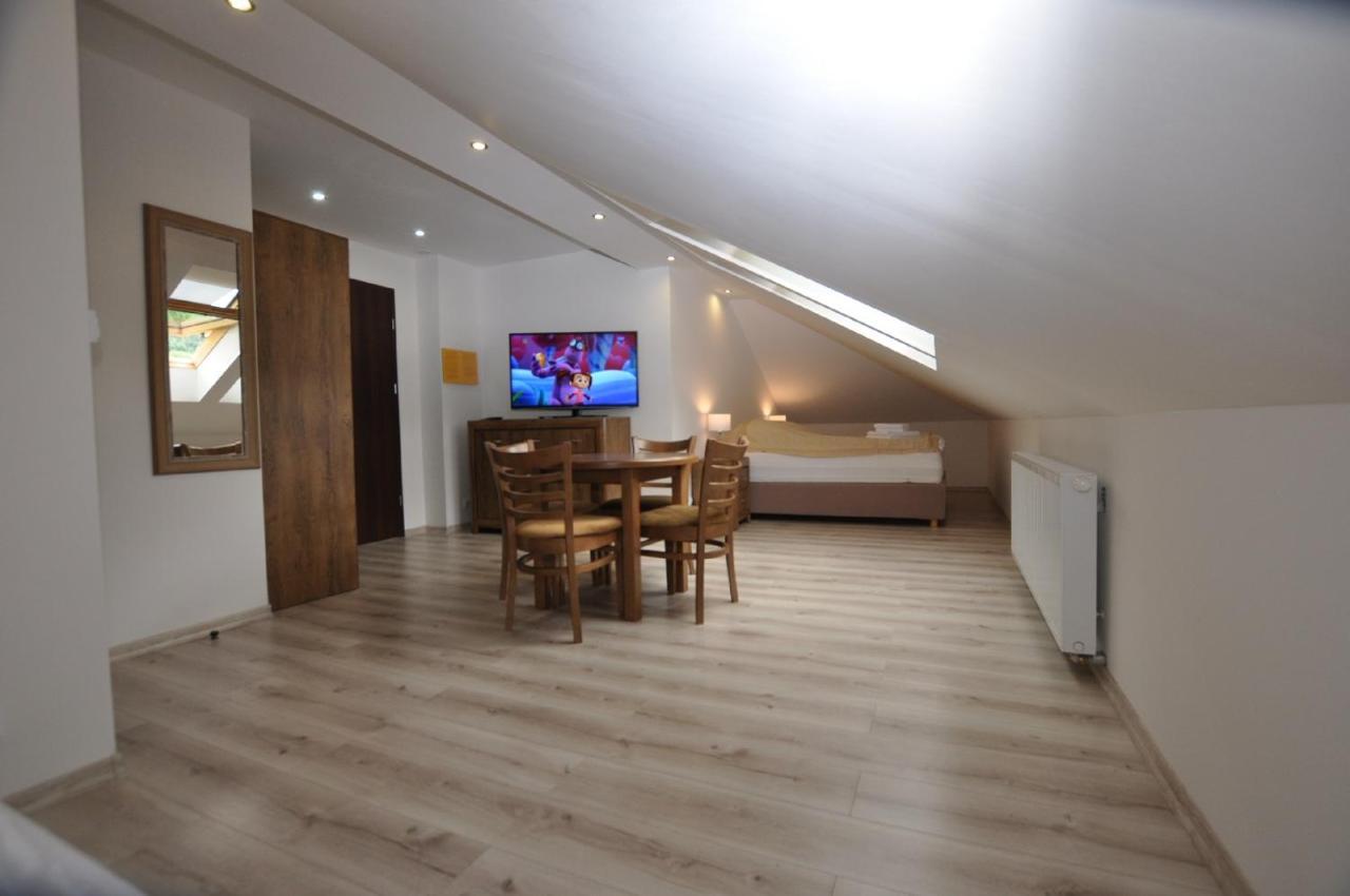 Apartamenty Sowiogorskie ピエシツェ エクステリア 写真