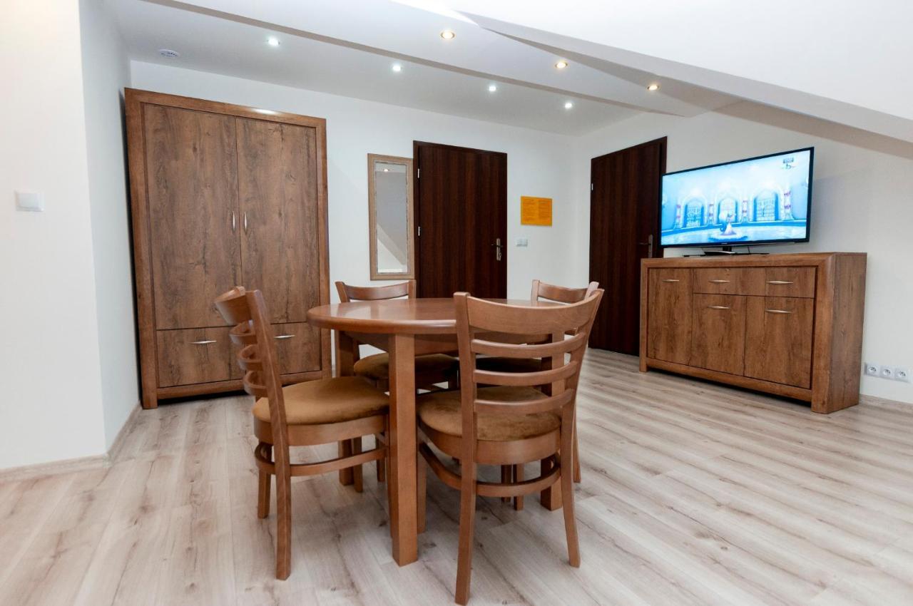 Apartamenty Sowiogorskie ピエシツェ エクステリア 写真